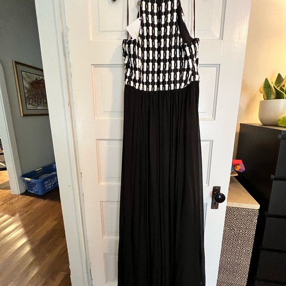 BADGLEY MISCHKA
Racer Checker Gown NWT - Picture 5 of 6